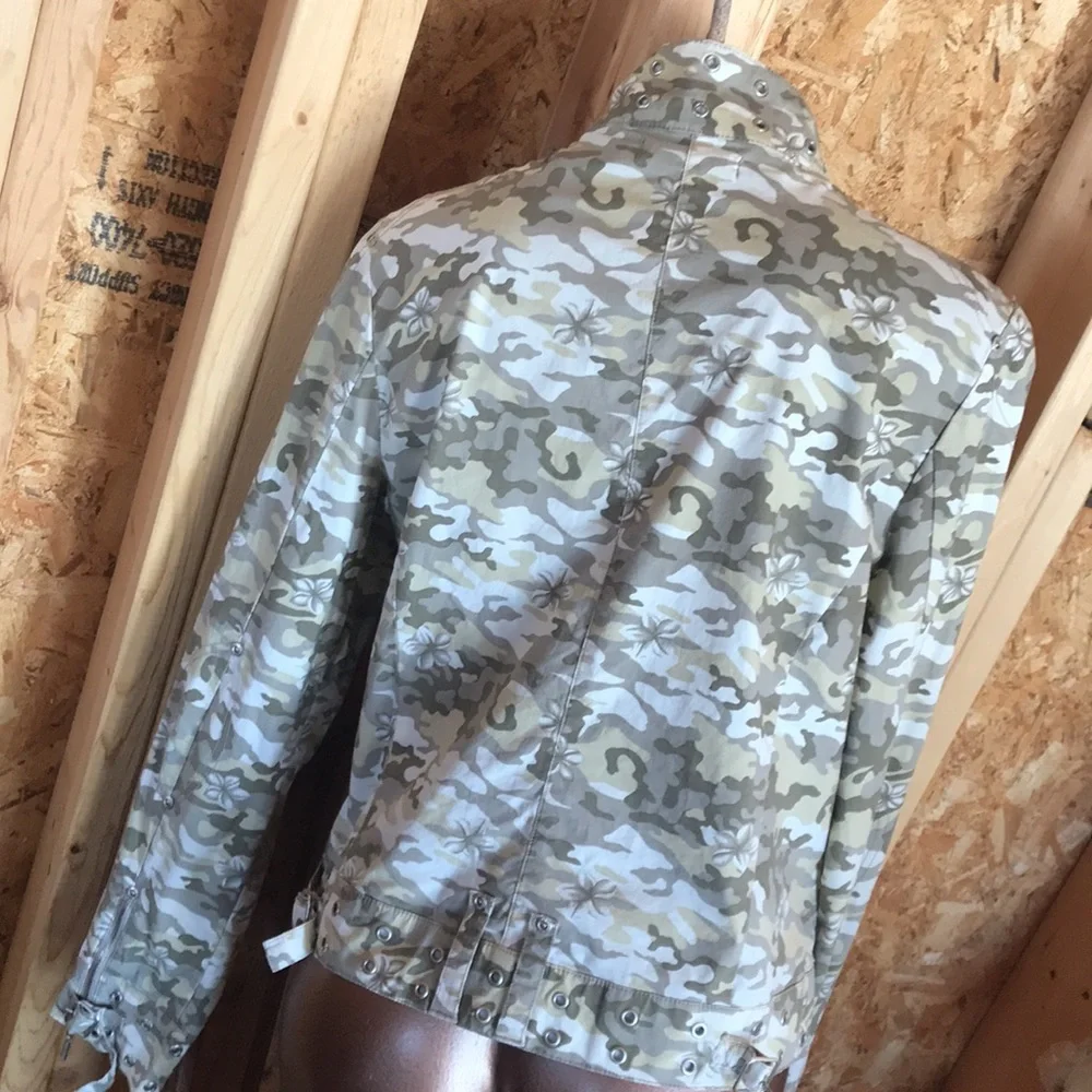 Point Zero Light Jacket - Picture 7 of 8